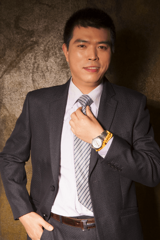 傲馬網(wǎng)絡(luò)營銷培訓(xùn)機(jī)構(gòu)學(xué)員-丞夫膠粘制品薛總